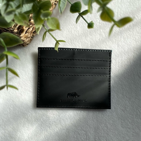 Vegan Leather Wallet - Double Sided - Picture 2 of 5